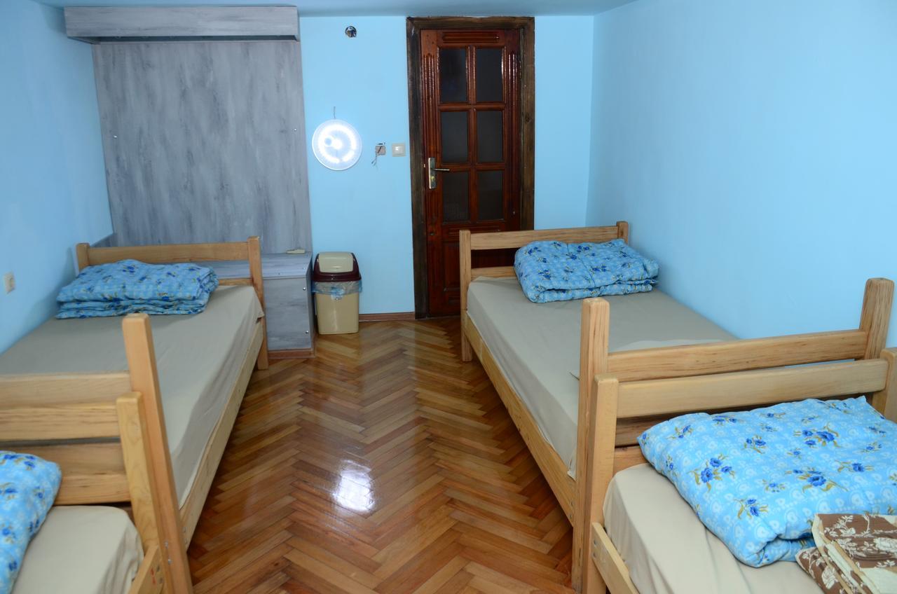 Hostel Batumi Globus エクステリア 写真