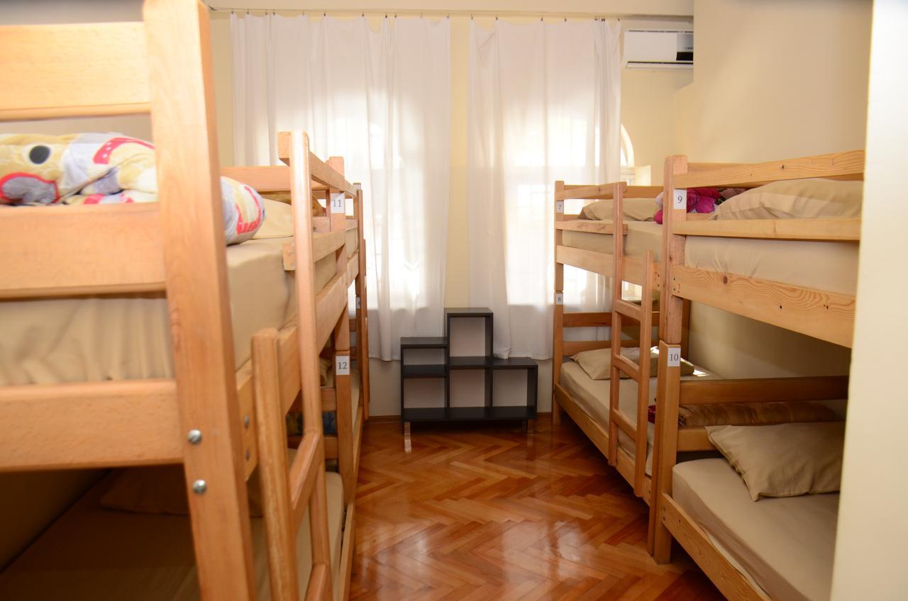 Hostel Batumi Globus エクステリア 写真